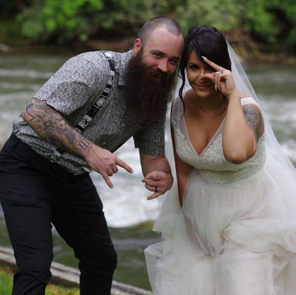 Meet your Posher, Zack - Picture 3 of 3